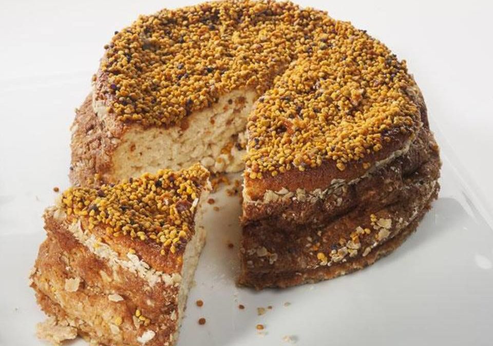 Tarta de Miel, Requesón y Kéfir con Polen